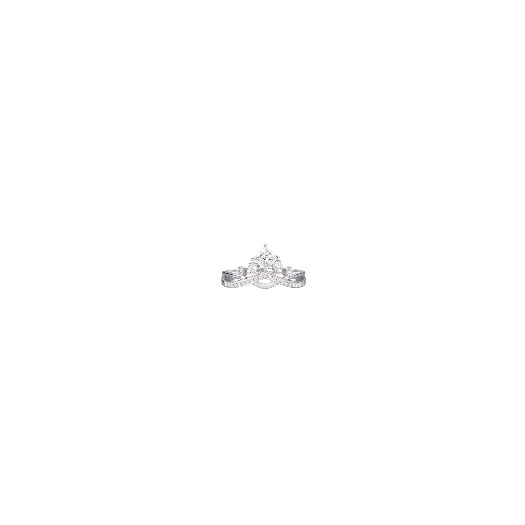 LeMing 18K white gold princess cut diamond crossover ring with 0.382ct center stone and pavé diamond accents