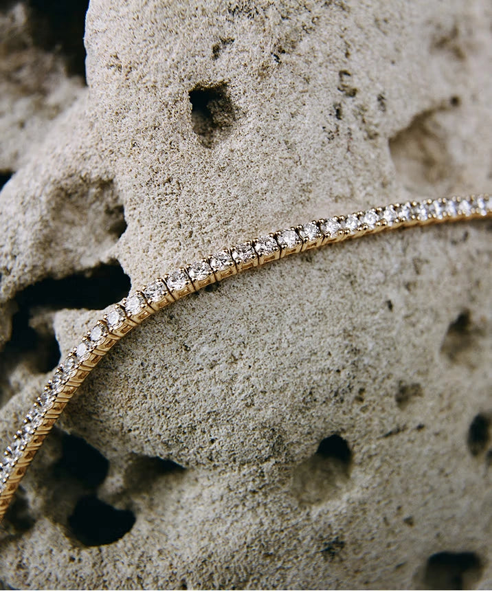 Natural diamond jewelry by LeMing highlighting responsibly sourced diamonds and timeless beauty